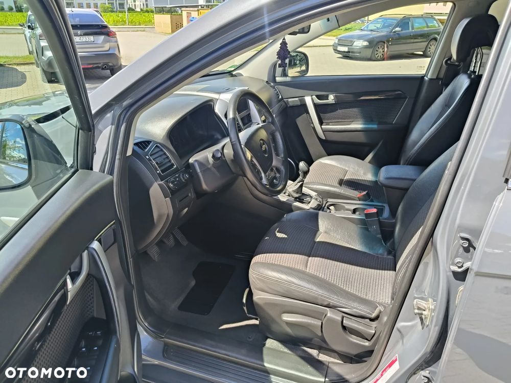 Chevrolet Captiva - 13