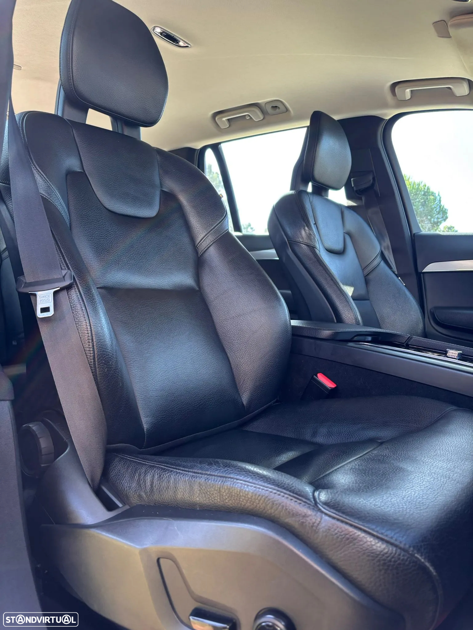 Volvo XC 90 2.0 D4 R-Design - 5