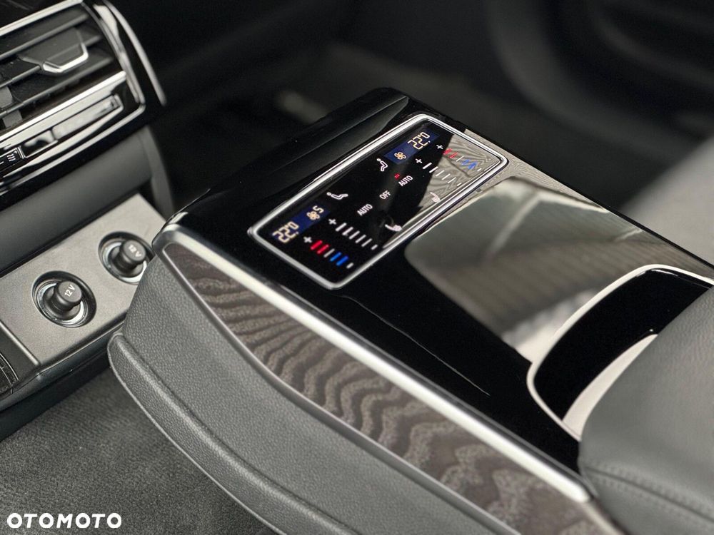 Audi A8 - 31