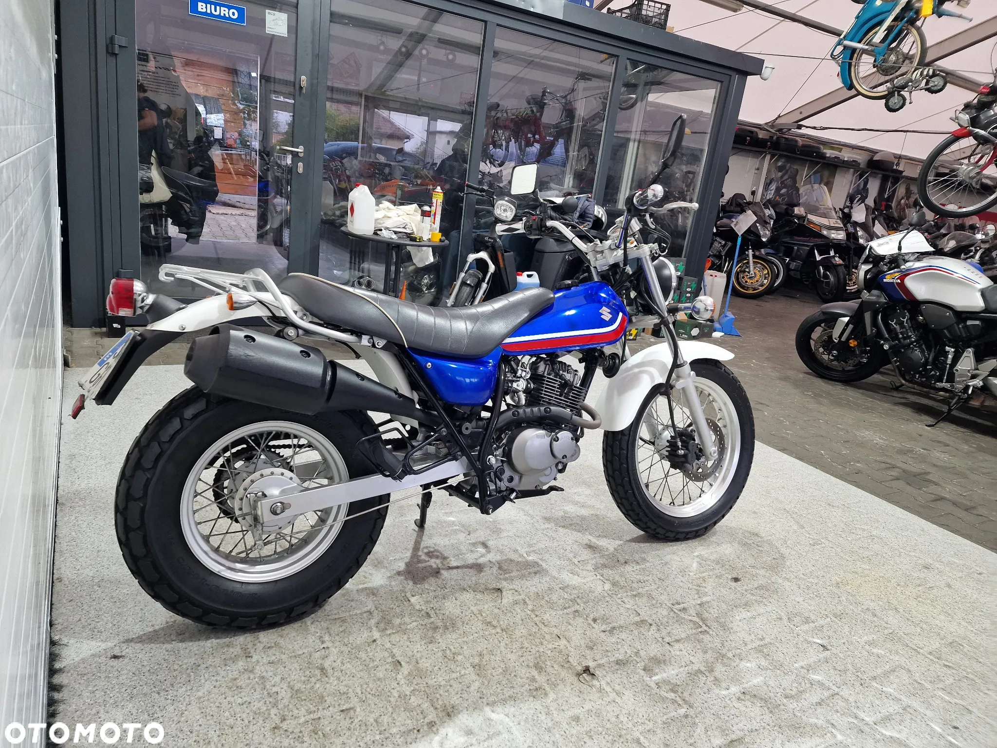 Suzuki RV - 19
