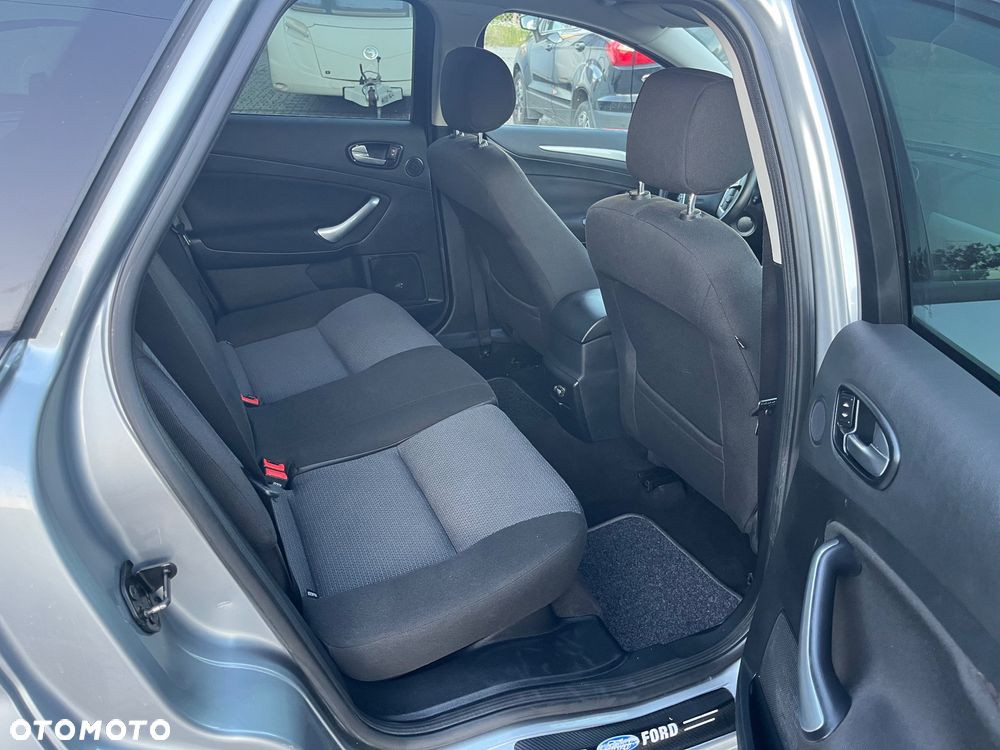Ford Mondeo 2.0 Viva Trend - 12