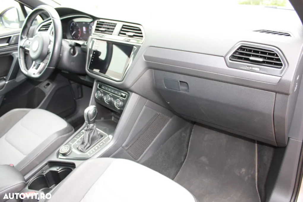 Volkswagen Tiguan 2.0 TDI 4Mot DSG Highline - 24