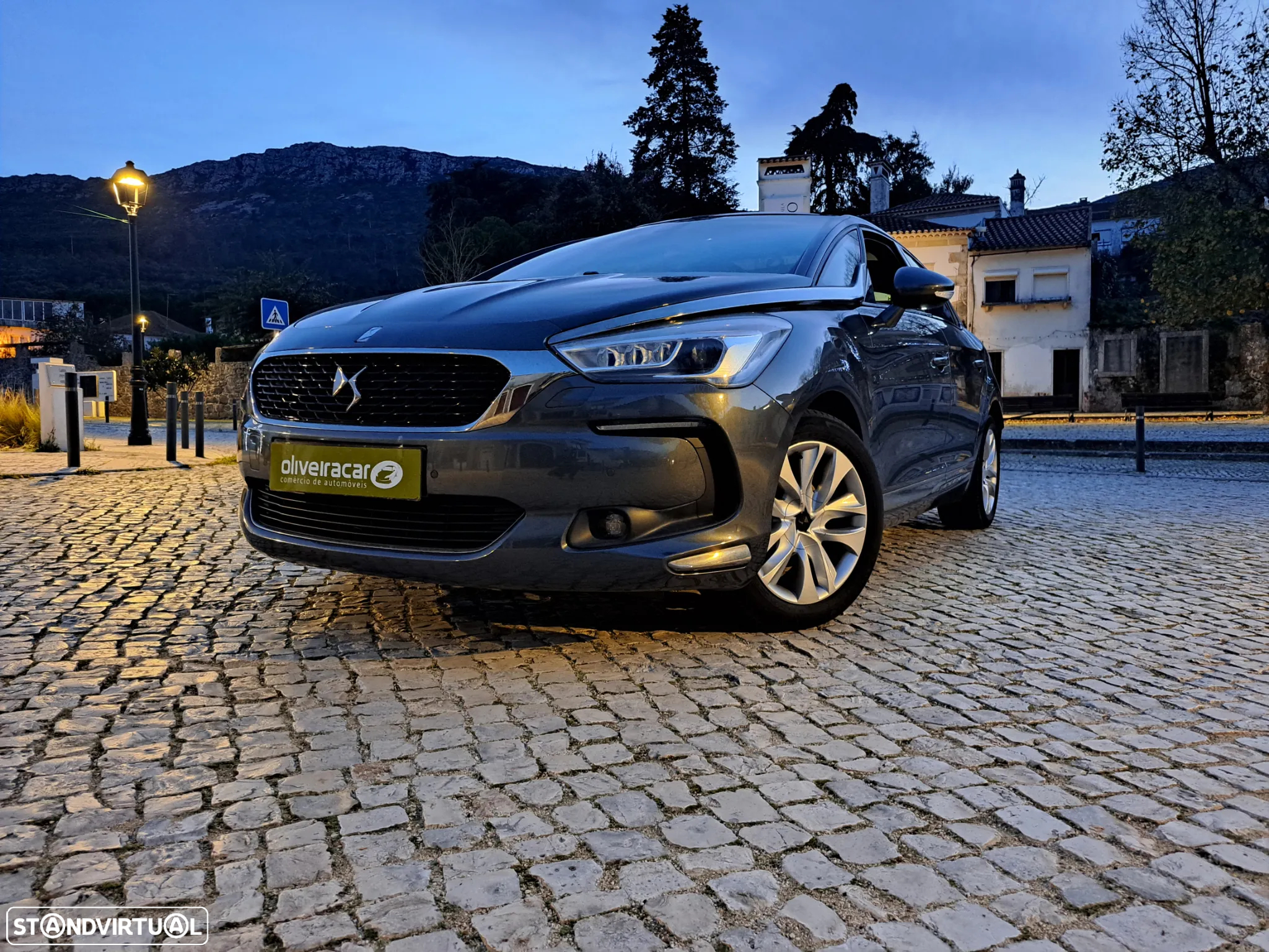 DS DS5 ver-1-6-bluehdi-so-chic - 6
