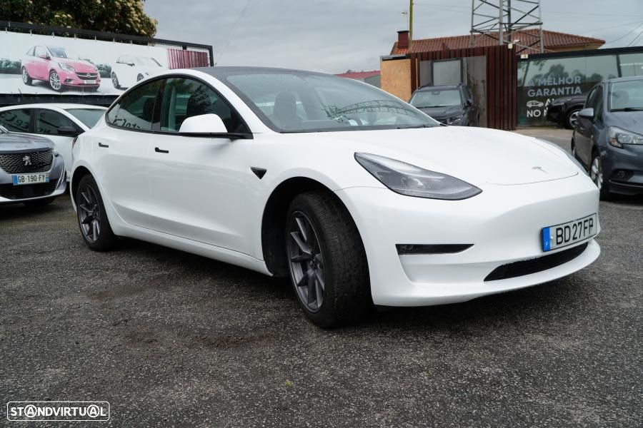 Tesla Model 3 Long Range Tração Traseira - 4