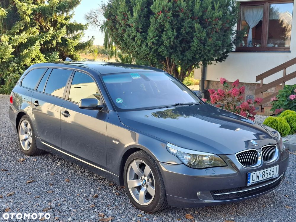 BMW Seria 5 525d - 5