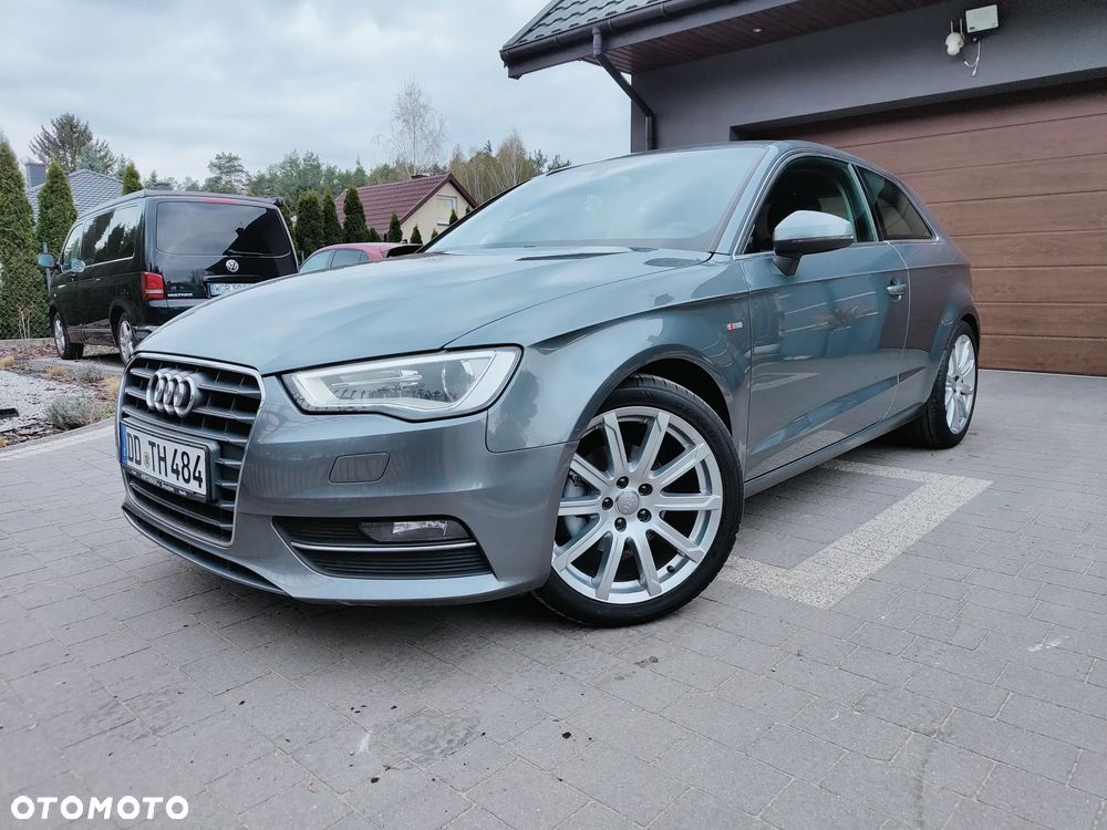 Audi A3 3-drzwiowe 1.4 TFSI S line Sportpaket - 2
