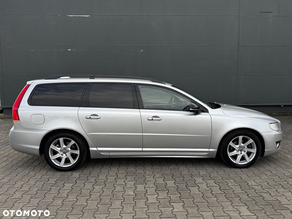 Volvo V70 D4 Summum - 12