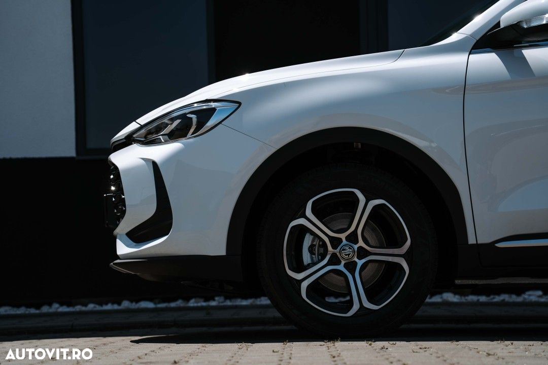 MG ZS HEV - 5