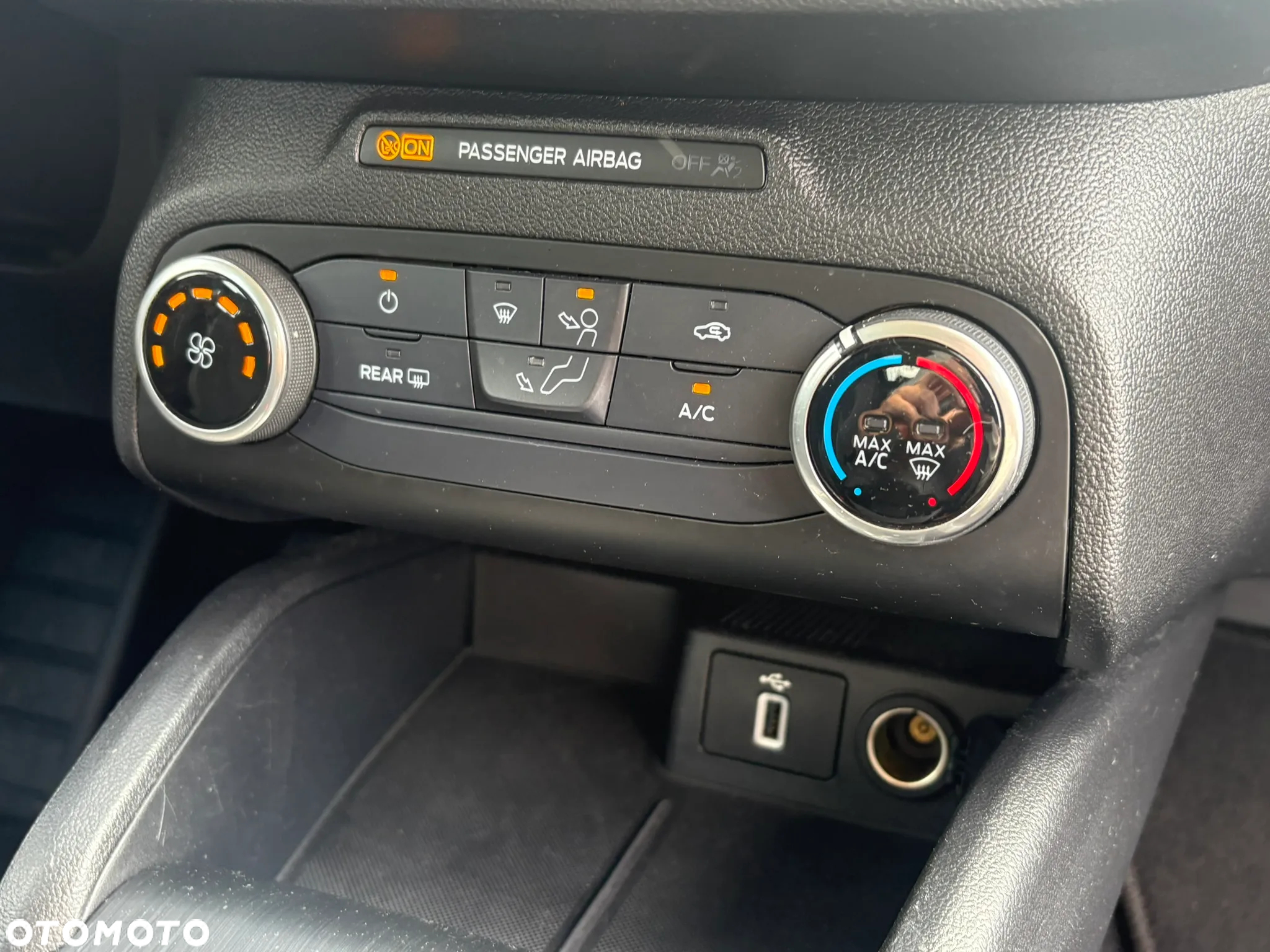 Ford Focus Turnier 1.5 EcoBlue Start-Stopp-System ACTIVE VIGNALE - 16