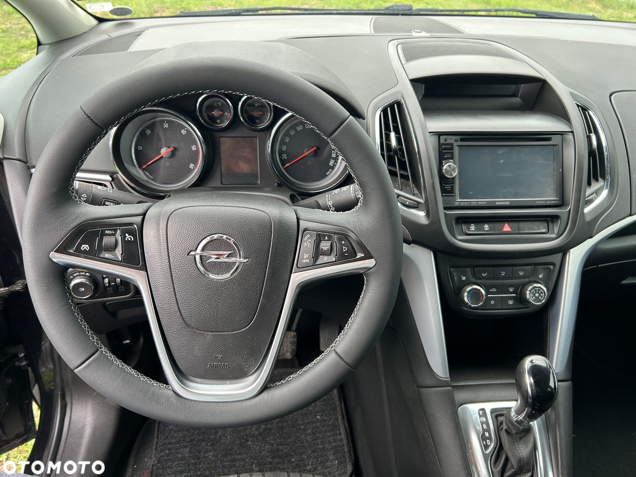 Opel Zafira - 11