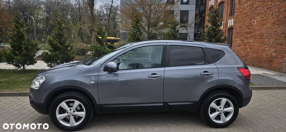 Nissan Qashqai 2.0 dCi 4 x 4 DPF tekna - 15