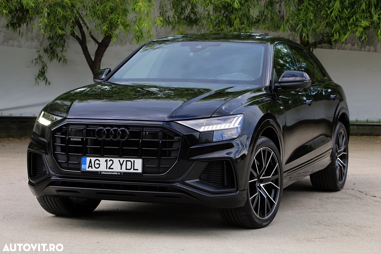Audi Q8 55 TFSI quattro Tiptronic MHEV - 12
