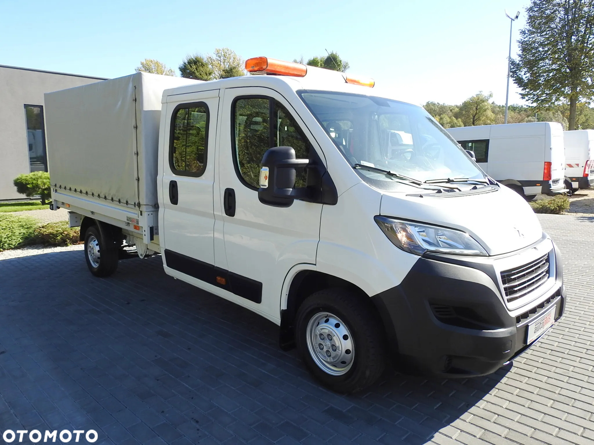 Peugeot BOXER SKRZYNIA PODWÓJNA KABINA DOKA 7 MIEJSC KLIMATYZACJA 140KM [ P77198 ] - 5