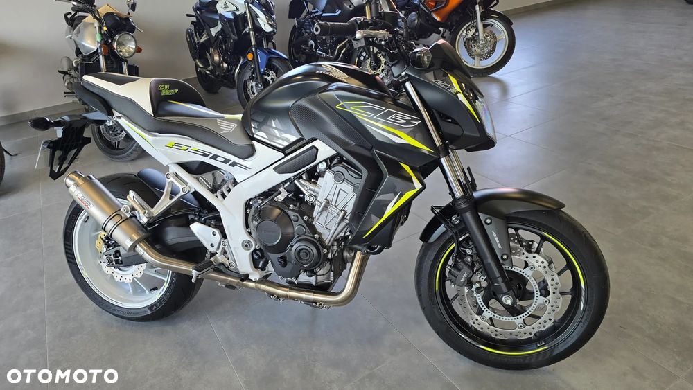 Honda CB - 24