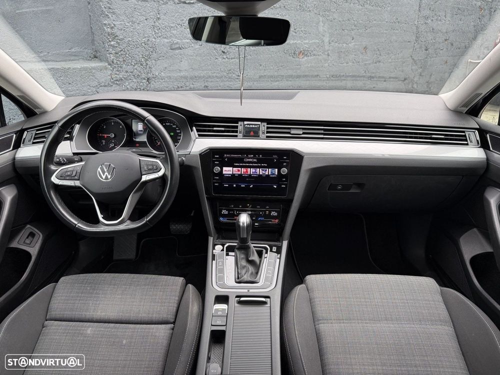 VW Passat Variant 2.0 TDi Business DSG - 10