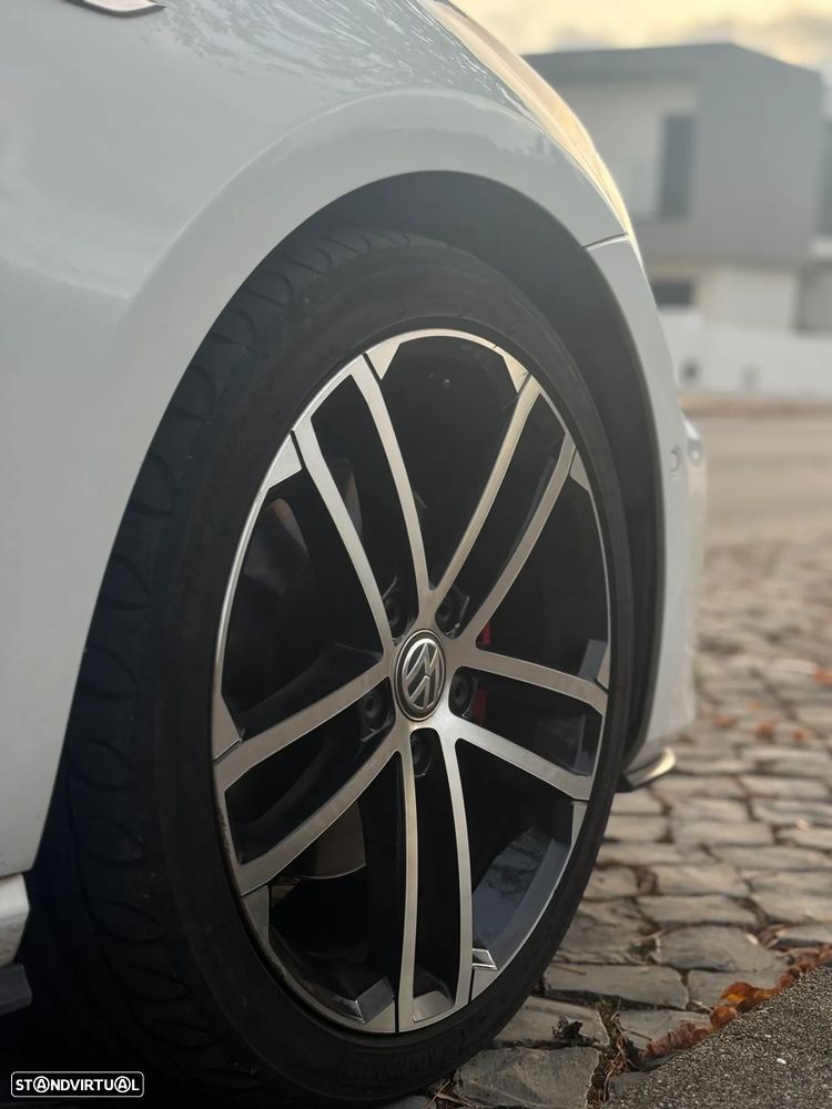 VW Golf 2.0 TDi GTD - 42