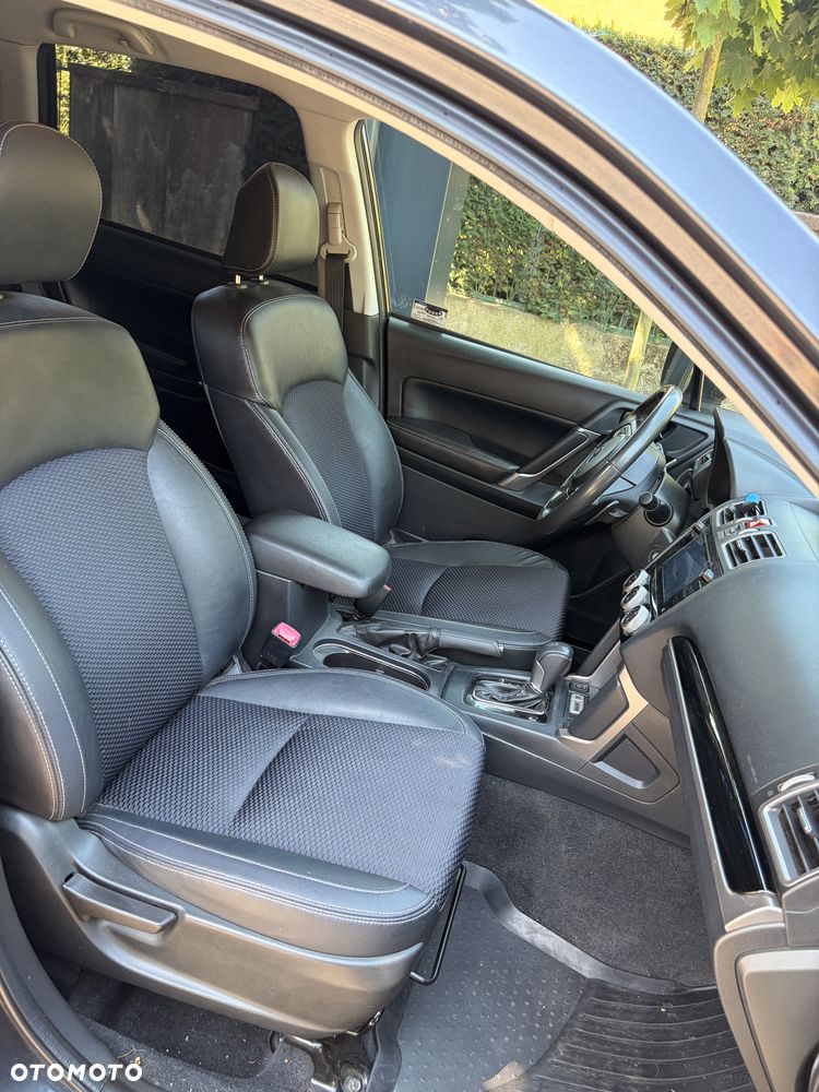 Subaru Forester 2.0 XT Sport Lineartronic - 9