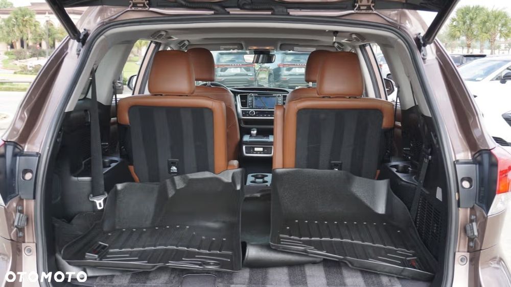 Toyota Highlander - 21