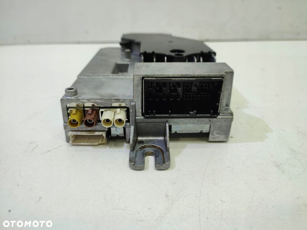 BMW G01 G02 G20 G30 WZMACNIACZ HIFI 5A4CE63 - 3