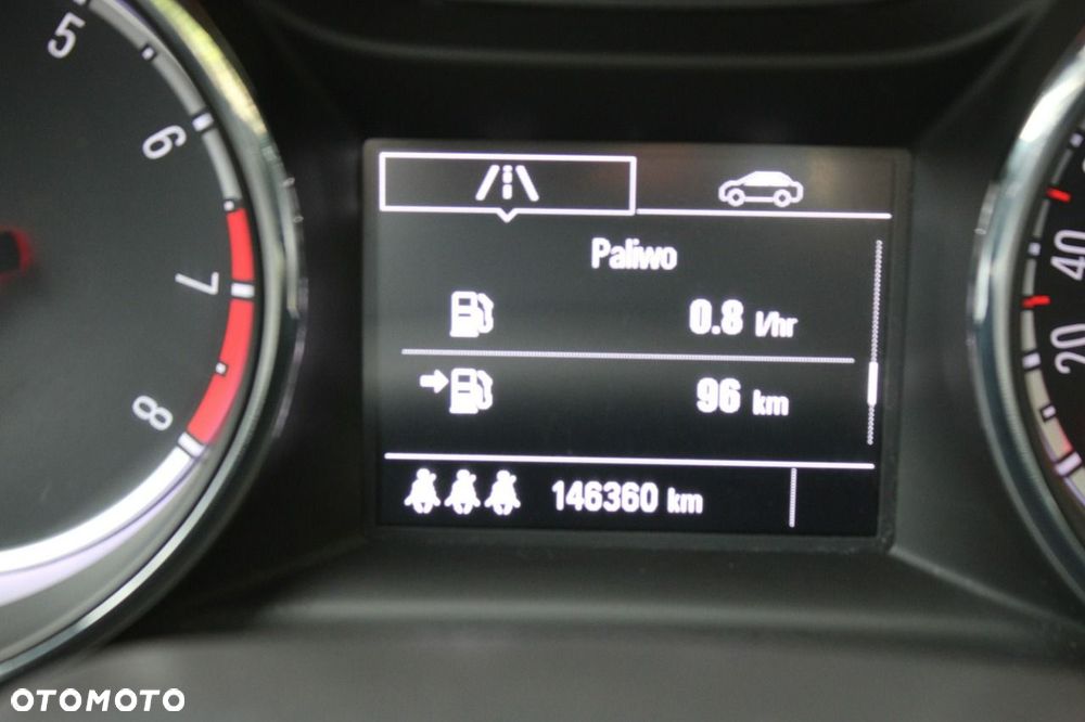 Opel Astra 1.4 T Dynamic - 28