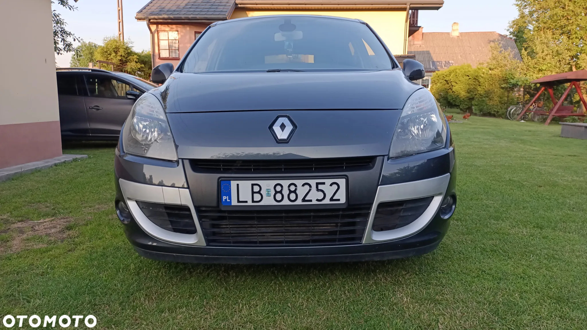 Renault Scenic 1.9 dCi Expression - 10