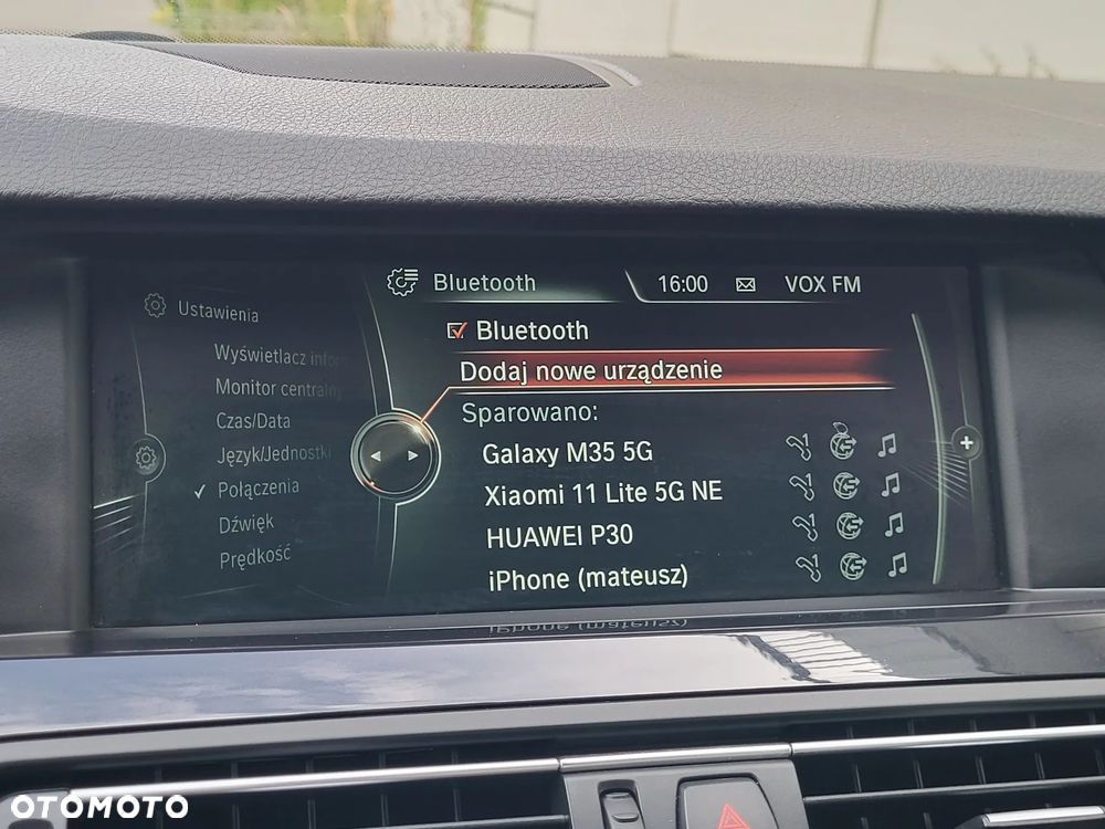 BMW Seria 5 525d xDrive - 13