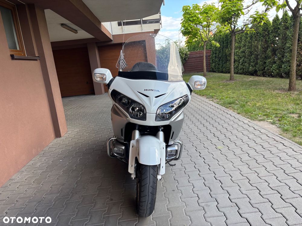 Honda GL - 4