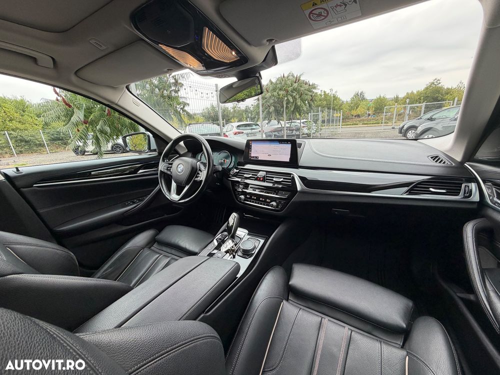 BMW Seria 5 530i xDrive Aut. Sport Line - 16