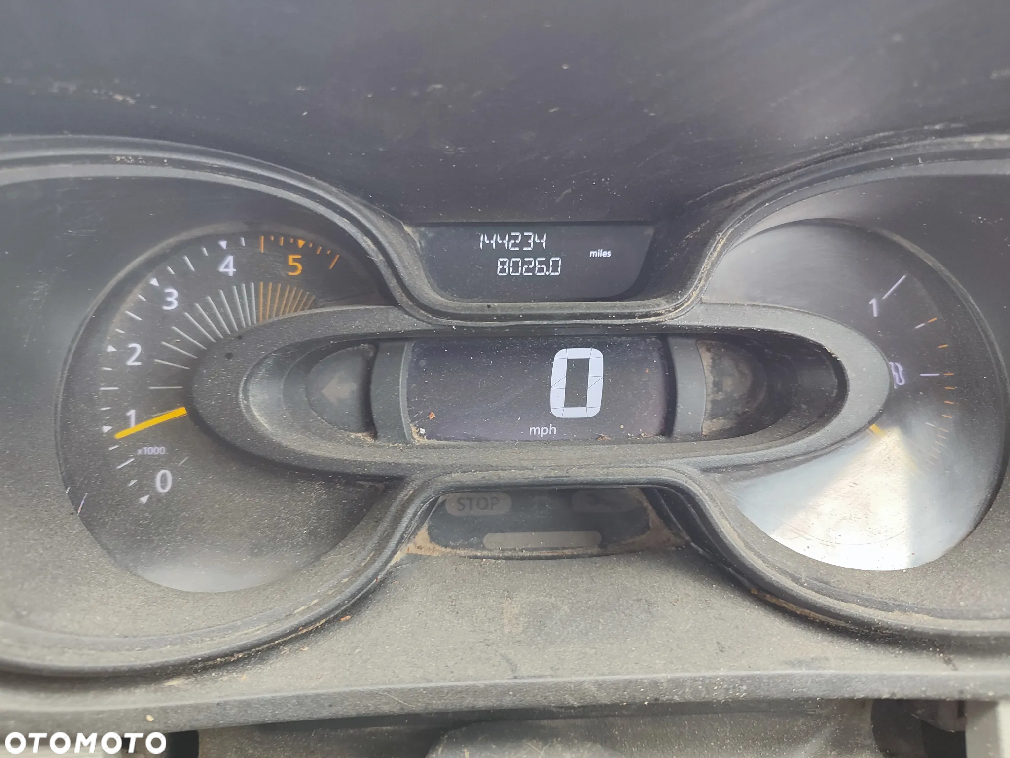Renault Trafic - 11