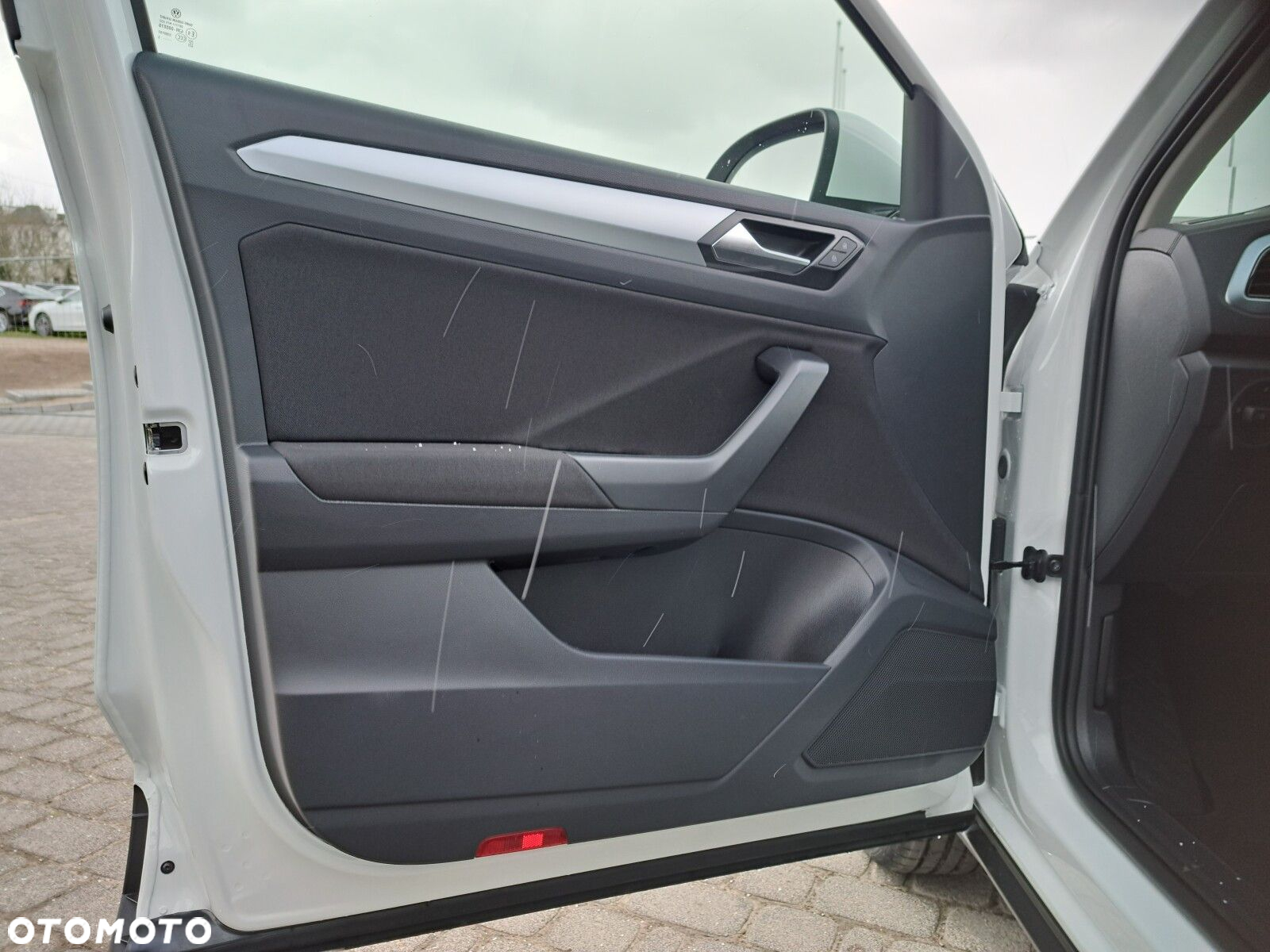 Volkswagen T-Roc 1.5 TSI Life Plus DSG - 12