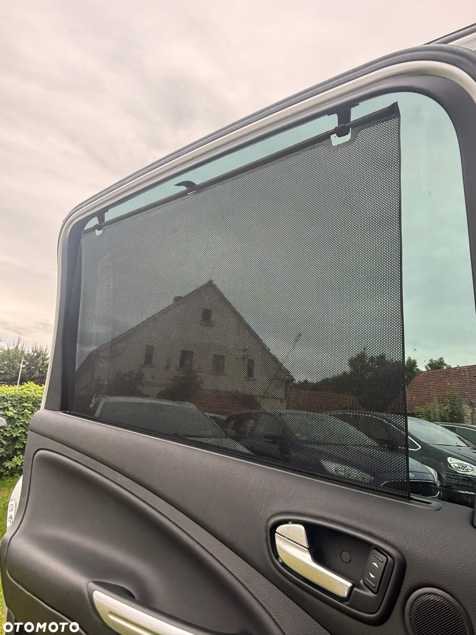 Ford S-Max 2.0 TDCi DPF Titanium - 16