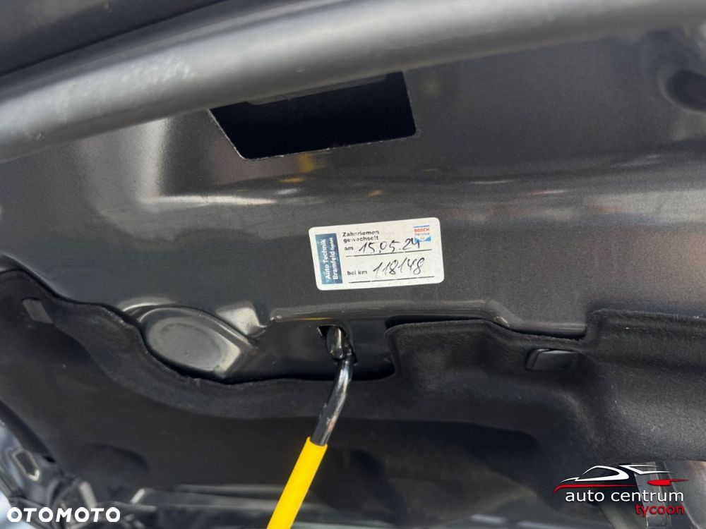 Ford Kuga - 33