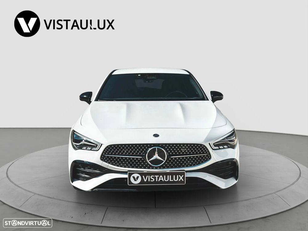 Mercedes-Benz CLA 250 e Shooting Brake AMG Line - 3