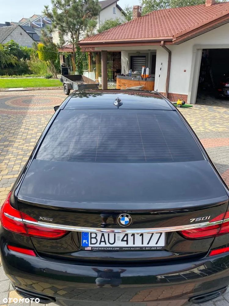 BMW Seria 7 750i xDrive - 4