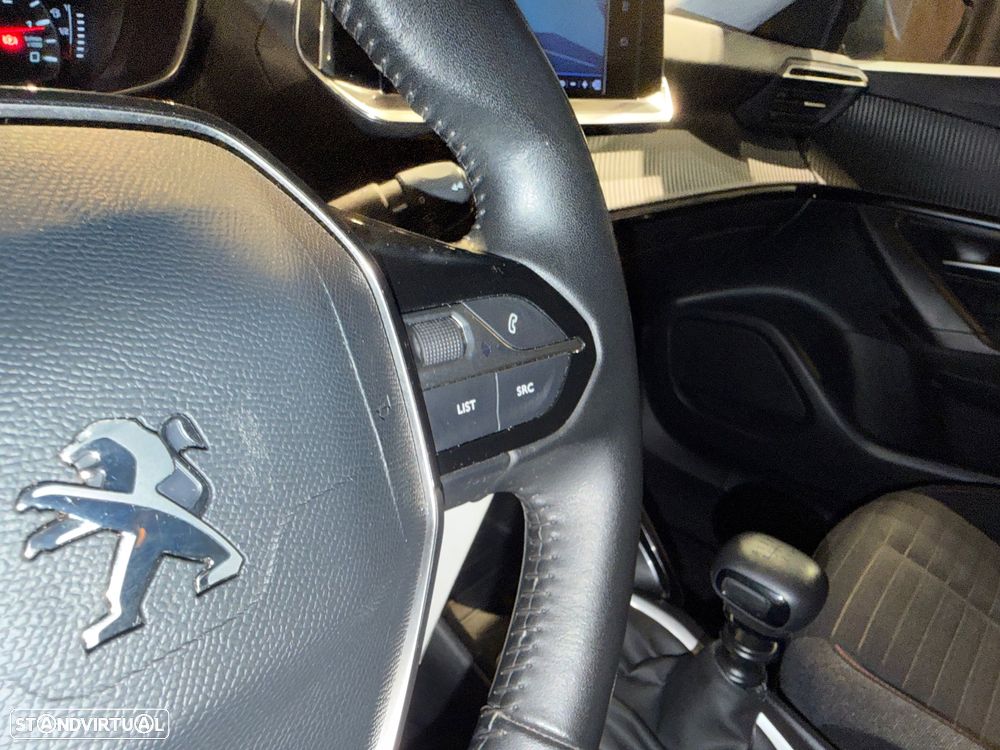 Peugeot 2008 1.5 BlueHDi Style - 39