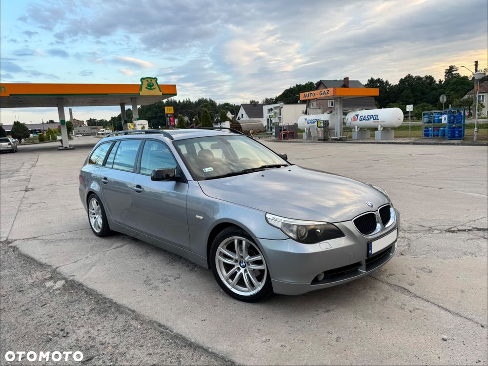 BMW Seria 5 525d - 15