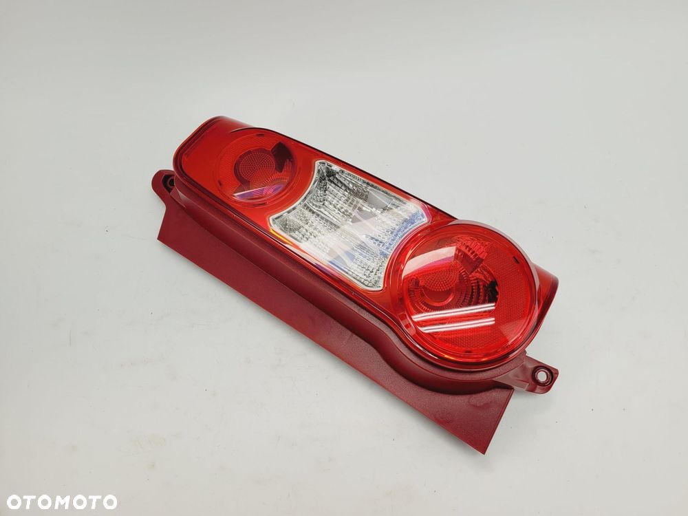 LAMPA PRAWY TYŁ CITROEN BERLINGO III 2008- 6351FJ - 1