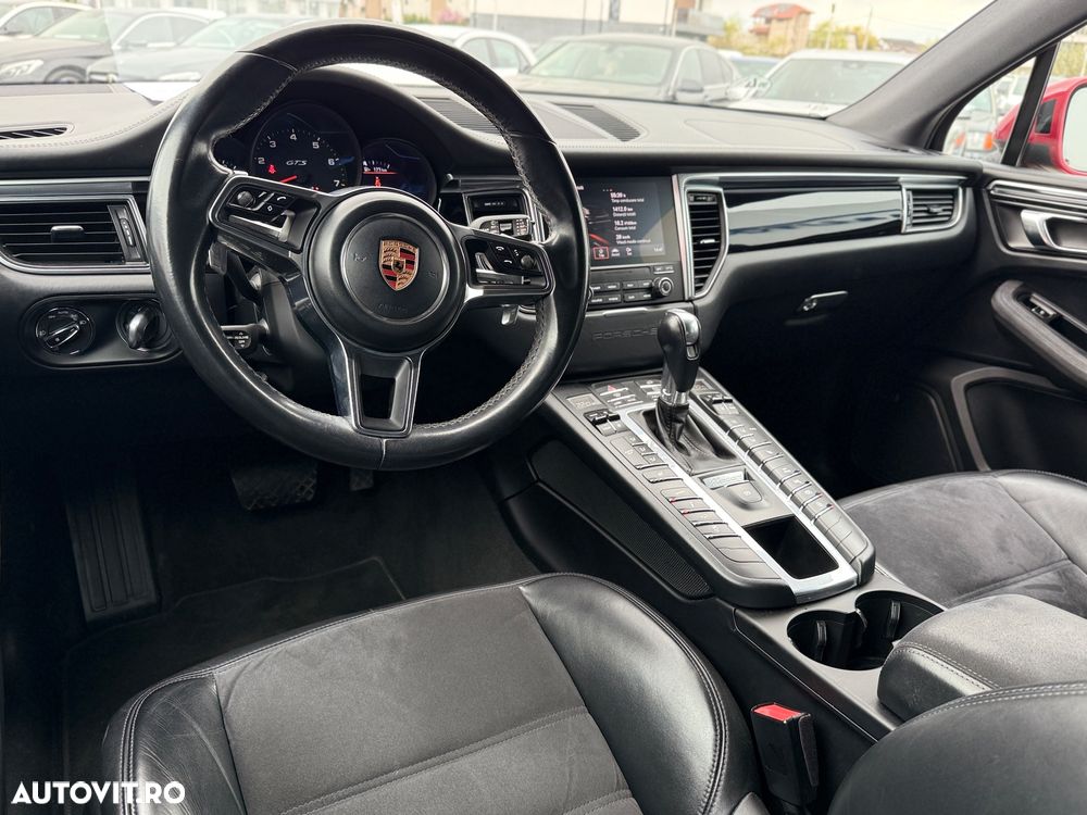 Porsche Macan - 5
