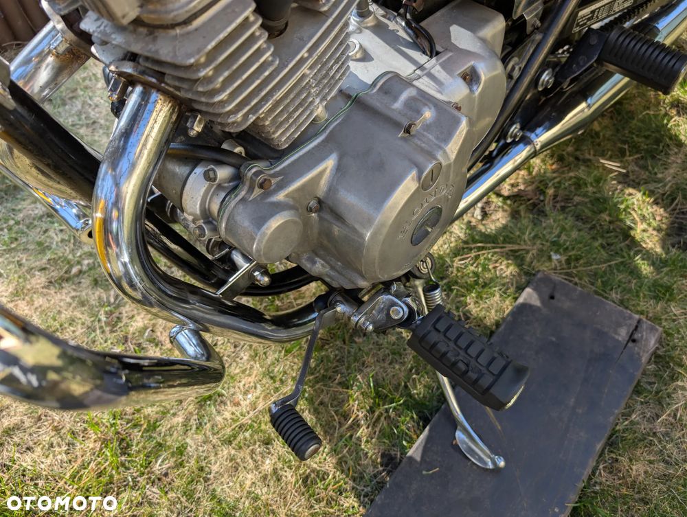 Honda CA - 12