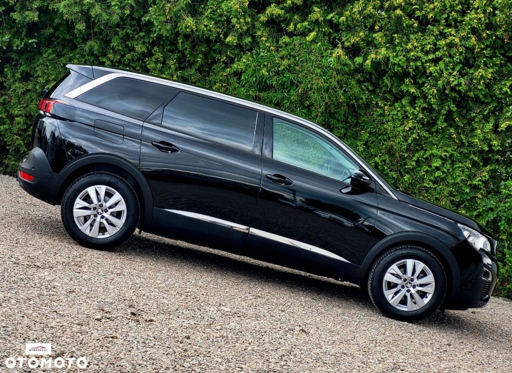 Peugeot 5008 - 12