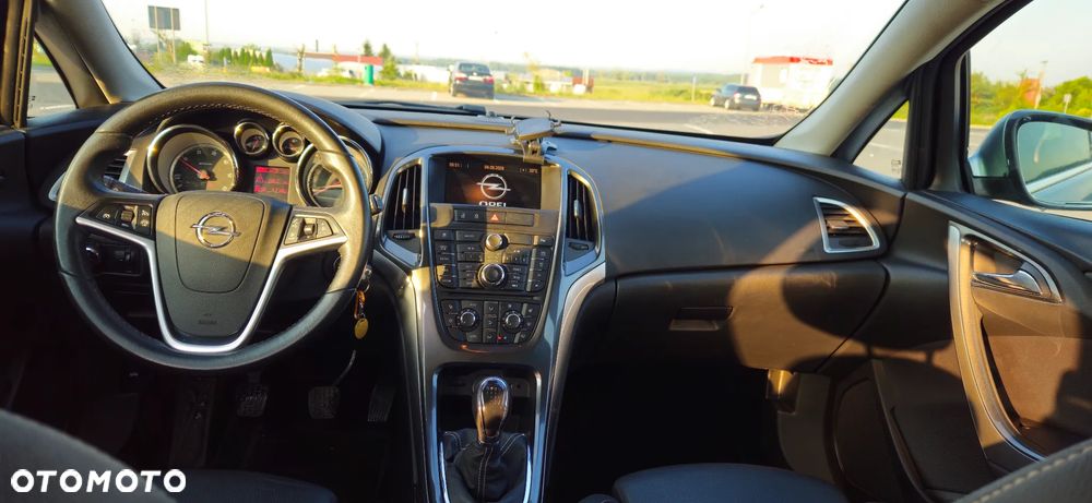 Opel Astra 1.7 CDTI DPF ecoFLEX TourerStart/Stop 105g Innovation - 14