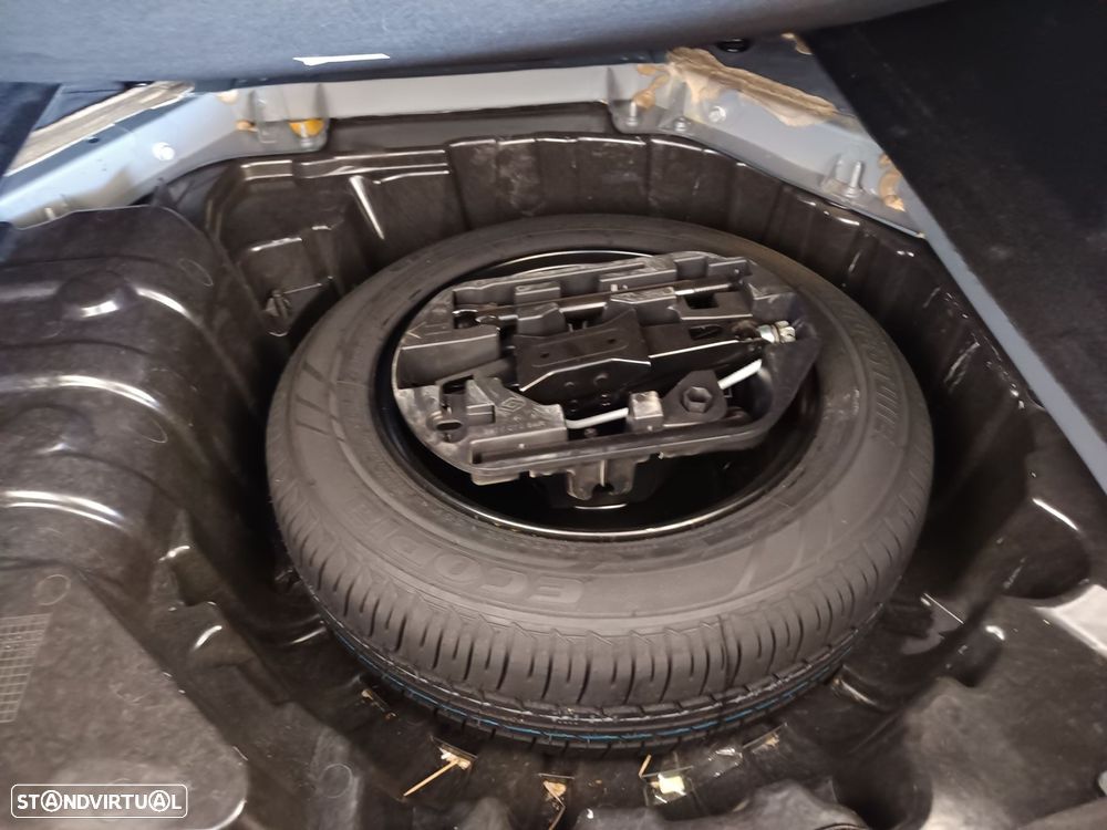 Renault Mégane Grand Coupe 1.3 TCe Limited J17 - 10