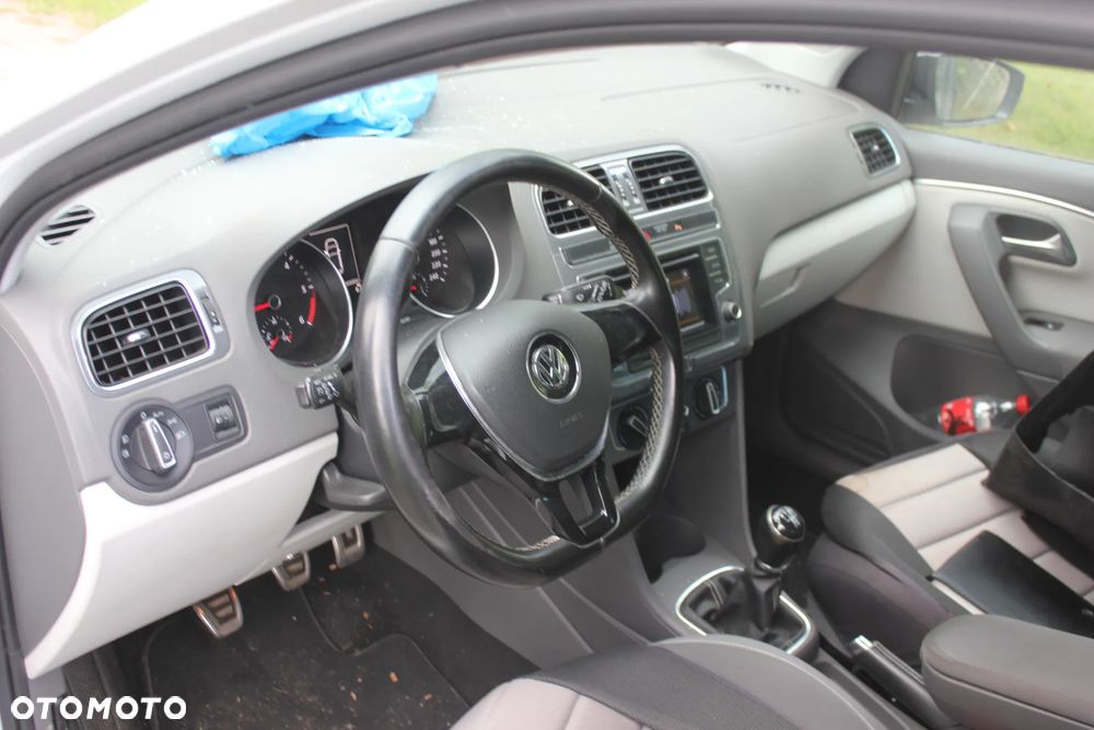 Volkswagen Polo 1.4 TDI Blue Motion Technology FRESH - 9