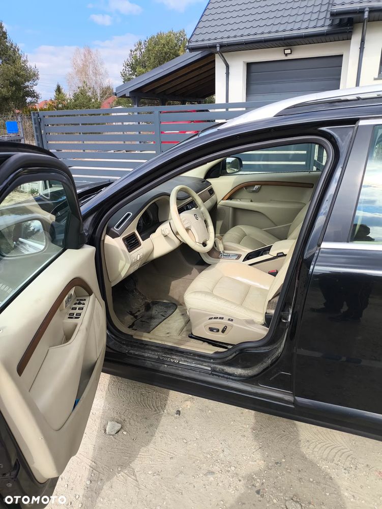 Volvo V70 - 9