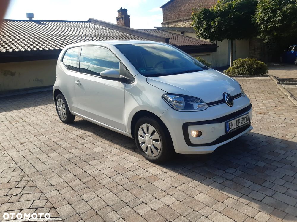 Volkswagen up! Active - 35