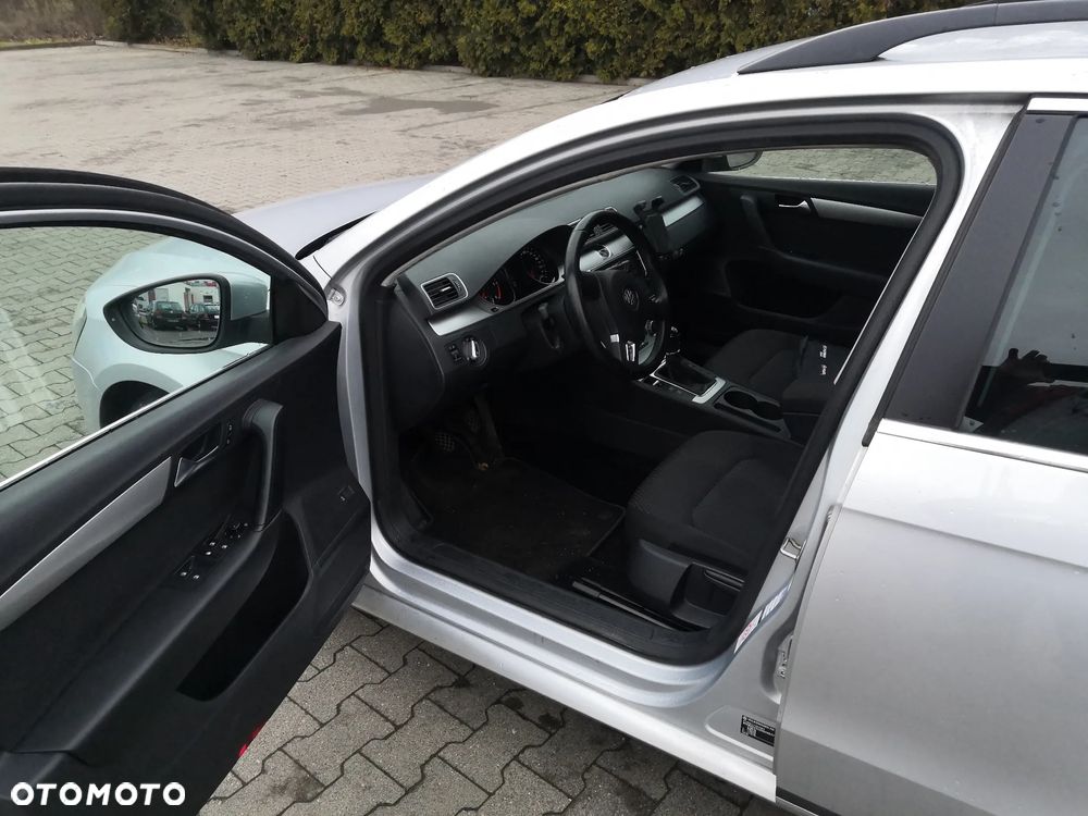 Volkswagen Passat 2.0 TDI Highline - 4