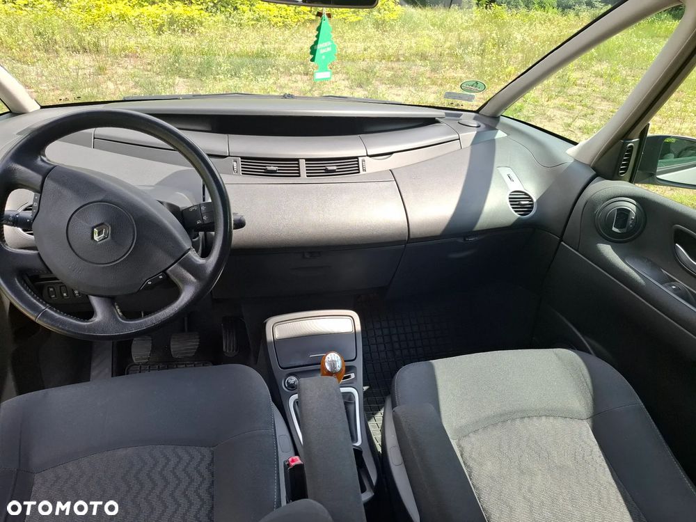 Renault Espace 2.0 dCi Voyage - 3