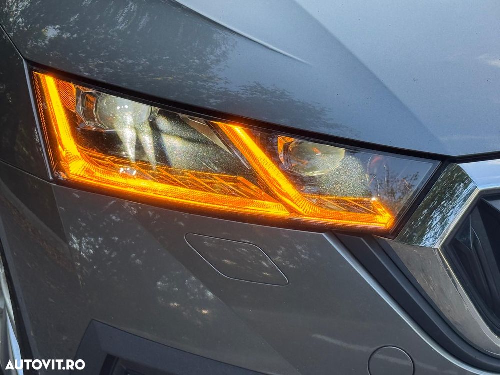 Skoda Octavia 2.0 TDI DSG Ambition - 10