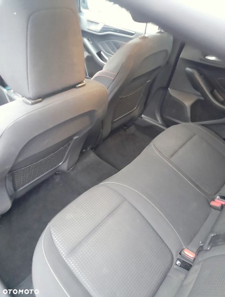 Ford Focus 1.5 EcoBlue STart-Stopp-System TREND - 26