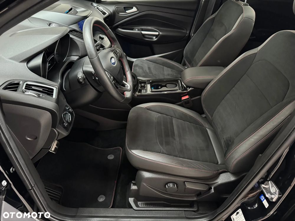 Ford Kuga 1.5 EcoBoost 4x4 ST-Line - 29